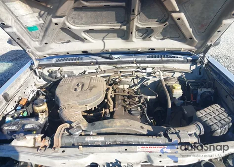 2004 Nissan Frontier Xe из США, поврежденный, VIN 1N6DD26T04C458125